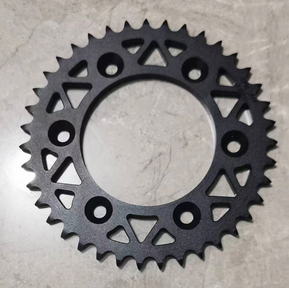 7767-BLK | CNC Sprocket 428x43T | BLACK